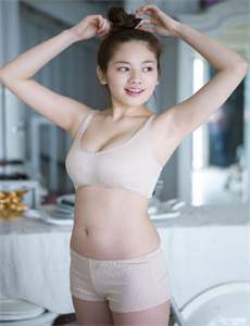 虐女h文折磨