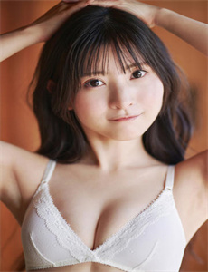 牛鞭进入女人下身的视频